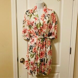 SHOW ME YOUR MUMU Floral Robe